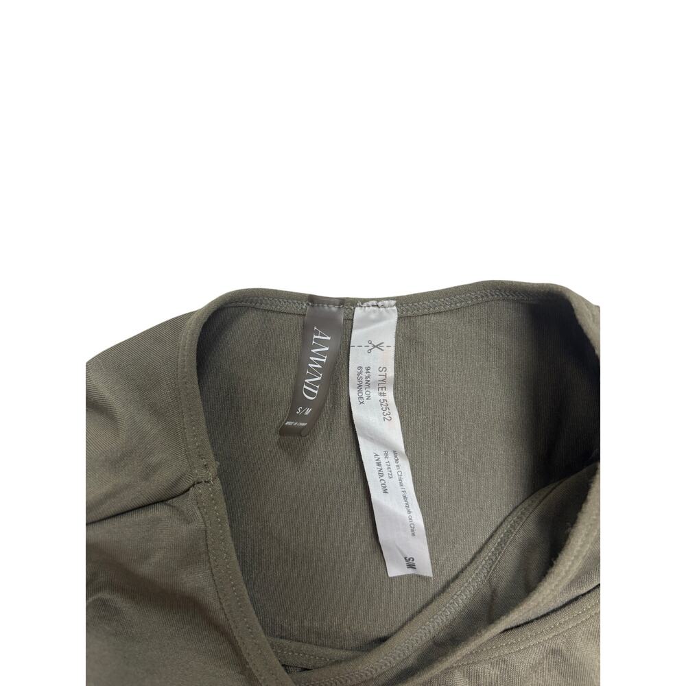 ANWND Olive Long Sleeve Cut Out Stretch Top 🫒 Soft Sexy Crop Top • Size S/M - Picture 3 of 3